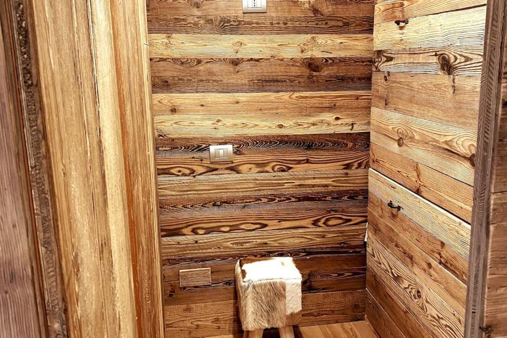 Incantevole Appartamento Stile Chalet Breuil Cervinia Luaran gambar