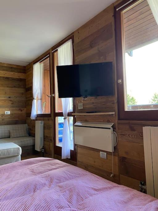Incantevole Appartamento Stile Chalet Breuil Cervinia Luaran gambar