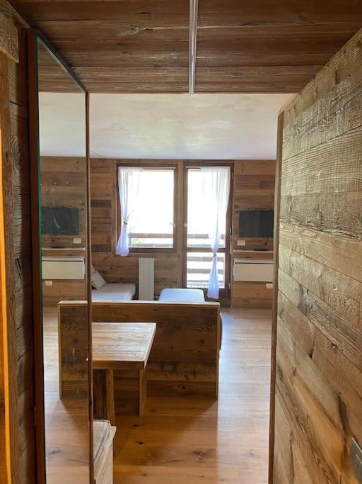 Incantevole Appartamento Stile Chalet Breuil Cervinia Luaran gambar